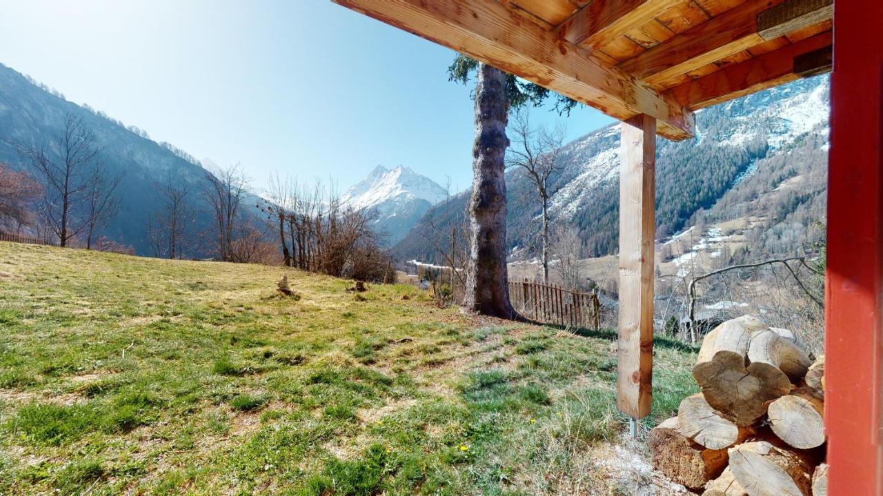 Idyllic Chalet In Evolene, With View On The Dent Blanche And The Mountainsアパートメント エクステリア 写真